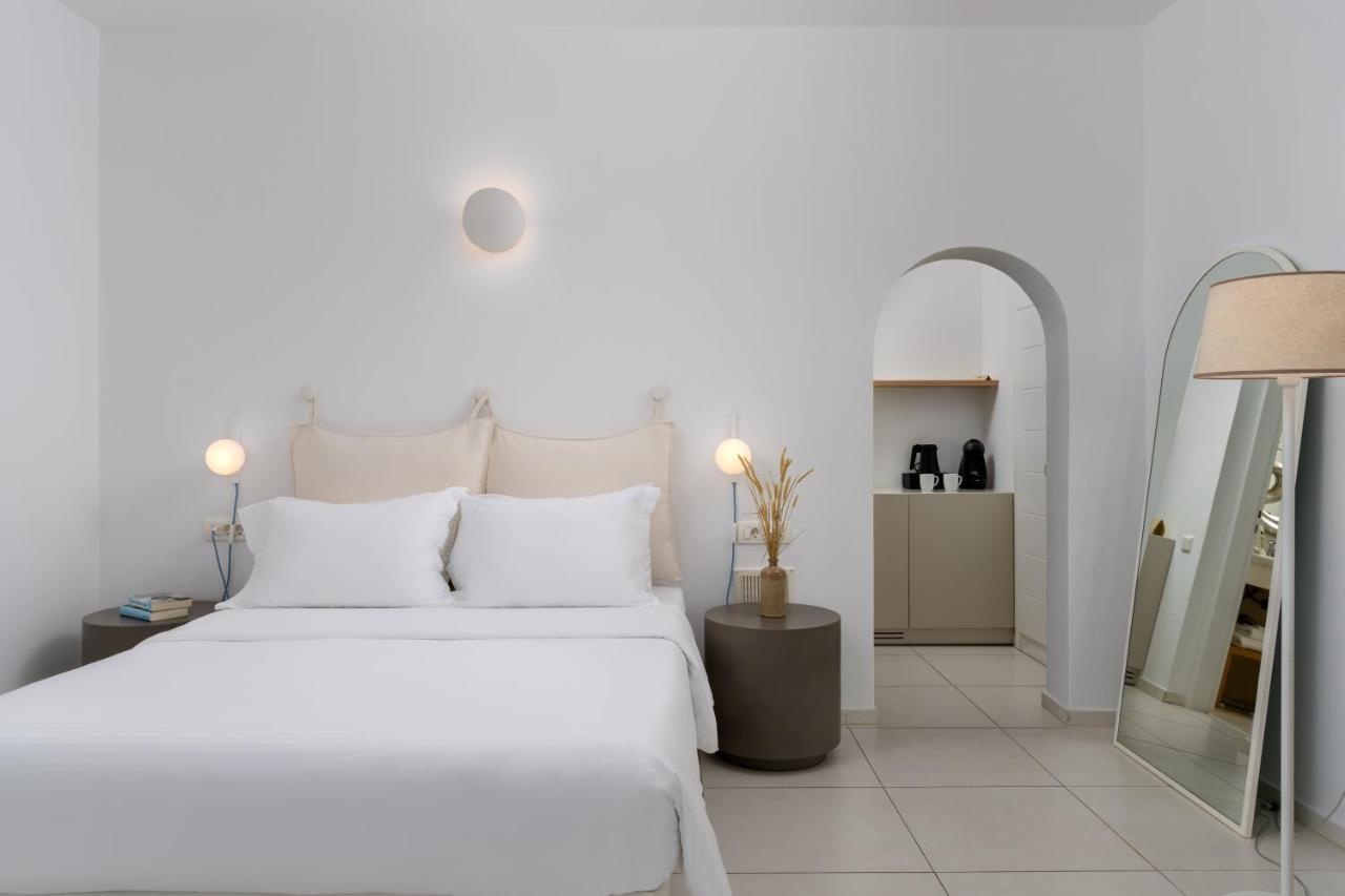 Lilium Hotel Santorini Fira  Eksteriør bilde