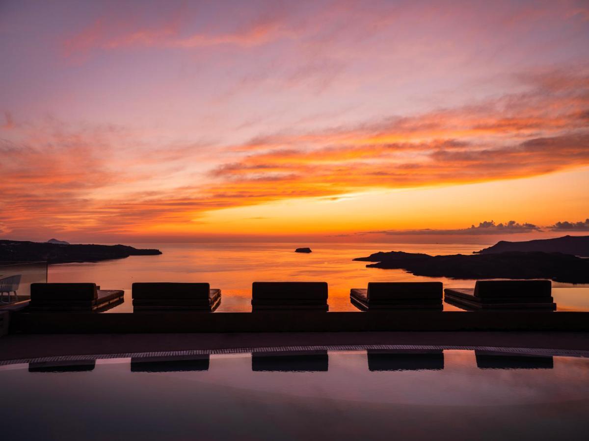 Lilium Hotel Santorini Fira  Eksteriør bilde