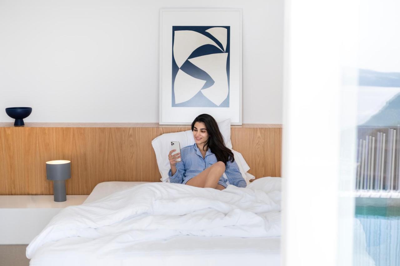 Lilium Hotel Santorini Fira  Eksteriør bilde